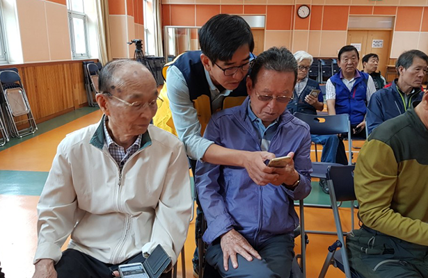 자원봉사 사진2
